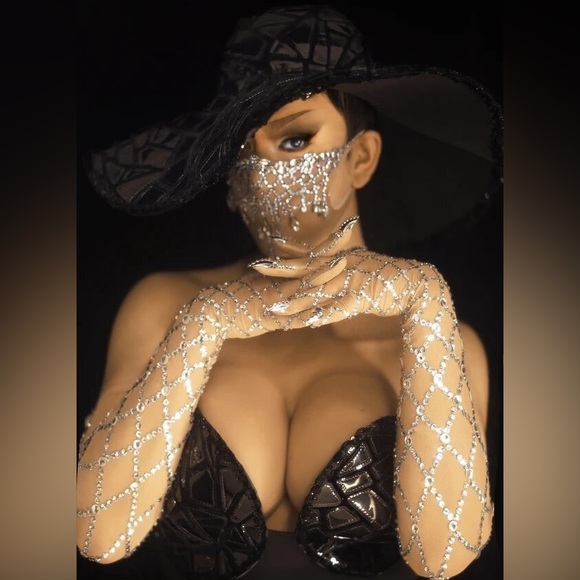 Sparkling Spandex Geometric Rhinestone Elbow Length Gloves - Picture 3 of 6